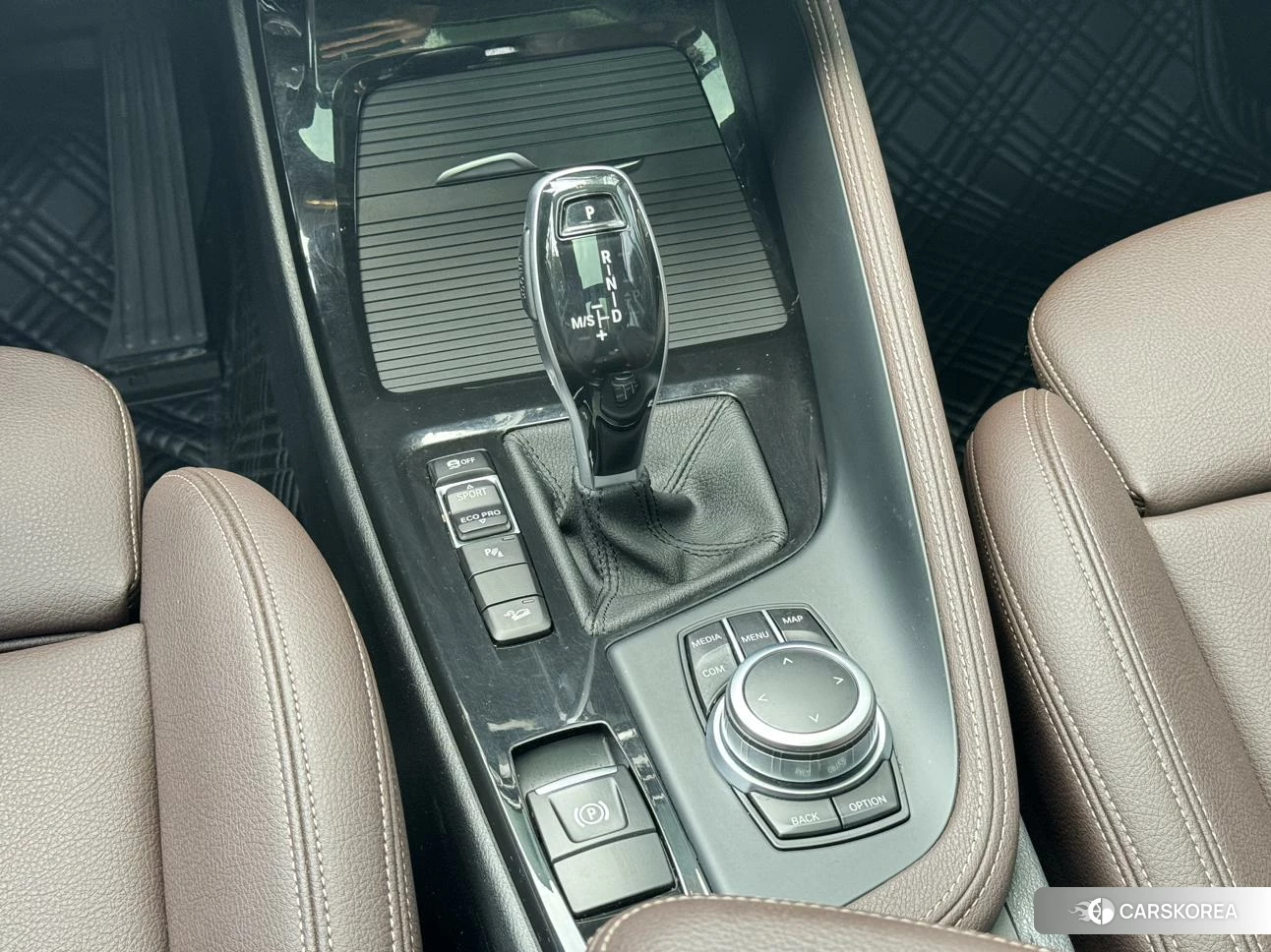 BMW X1 2021 Белый из Китая, фото 2