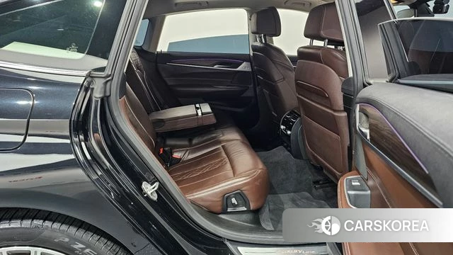 BMW 6 Series GT (G32) 2019 Черный из Кореи, фото 2