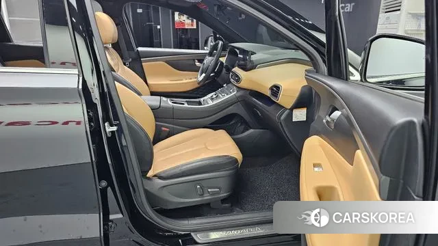 Hyundai The New Santa Fe 2021 Черный из Кореи, фото 2