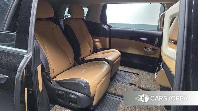 Kia Carnival 4th generation 2022 Черный из Кореи, фото 2
