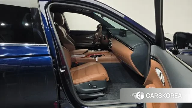 Genesis GV70 2023 Синий из Кореи, фото 2