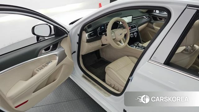 Genesis The New G70 2022 Белый из Кореи, фото 2