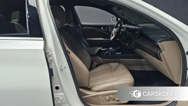 Kia K8 2022 Белый из Кореи, фото 2