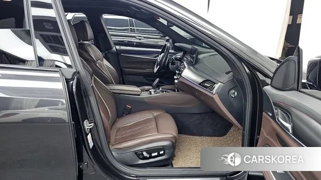 BMW 6 Series GT (G32) 2022 Серый из Кореи, фото 2