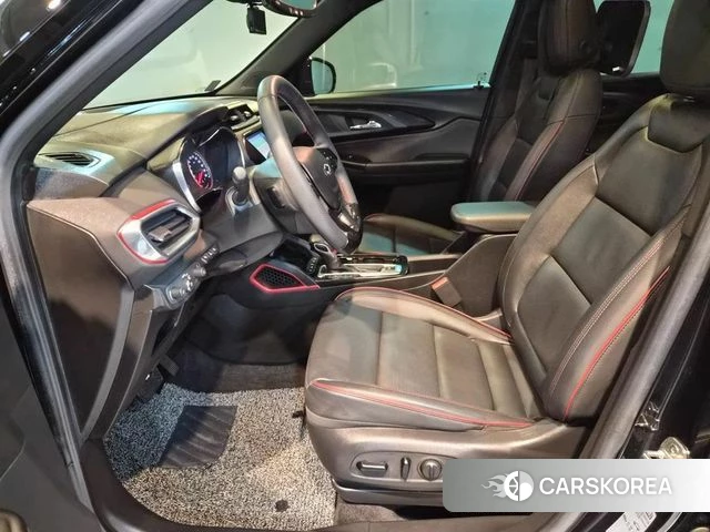 Chevrolet (GM Daewoo) Trailblazer 2022 Черный из Кореи, фото 2