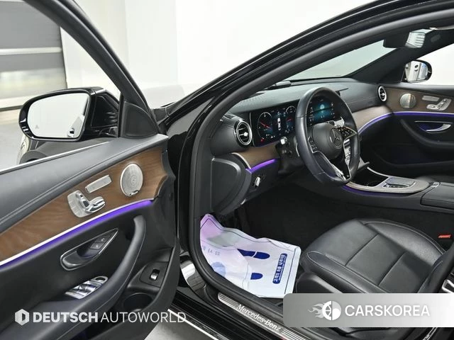Mercedes-Benz E-Class W213 2022 Черный из Кореи, фото 2