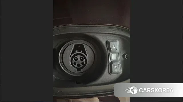 Porsche Panamera (971) 2023 Фиолетовый из Кореи, фото 2