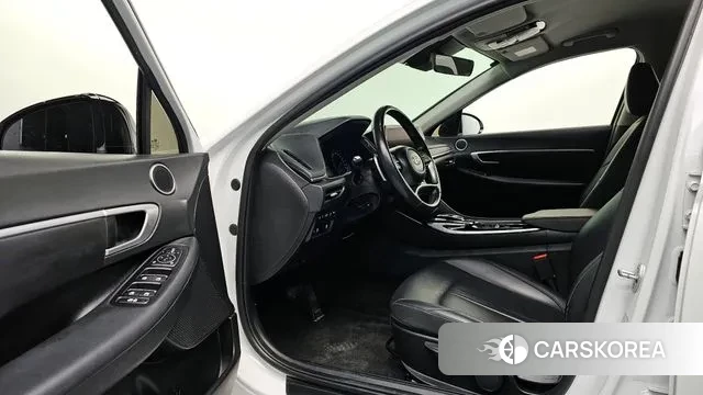 Hyundai Sonata (DN8) 2022 Белый из Кореи, фото 2