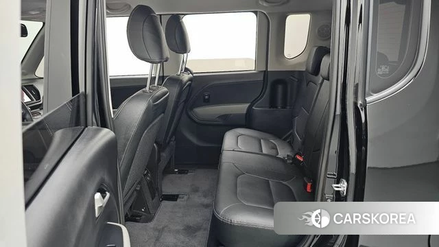 Kia The New Kia Ray 2023 Черный из Кореи, фото 2