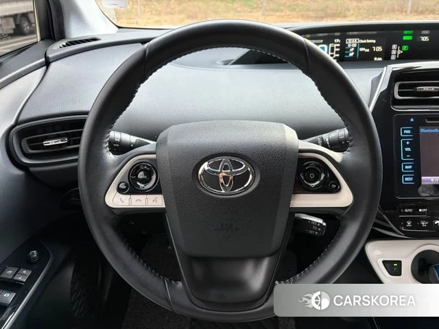 Toyota Prius 4th Generation 2018 Белый из Кореи, фото 2