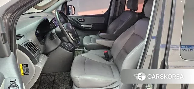 Hyundai The New Grand Starex 2020 Коричневый двухцветный из Кореи, фото 2