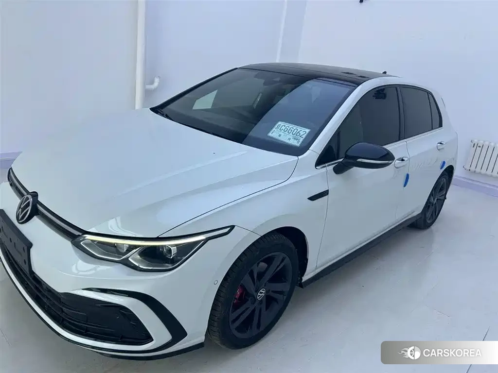 Volkswagen Golf 2022 Белый из Китая, фото 2