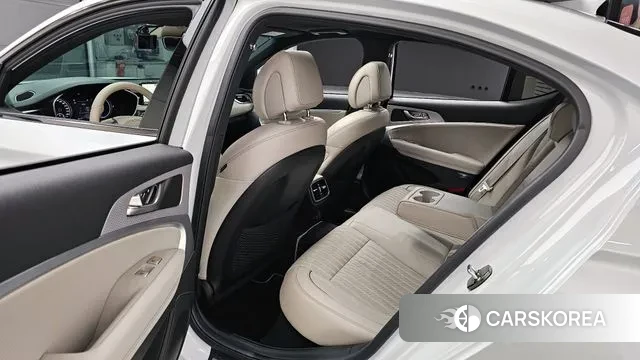 Genesis The New G70 2022 Белый из Кореи, фото 2