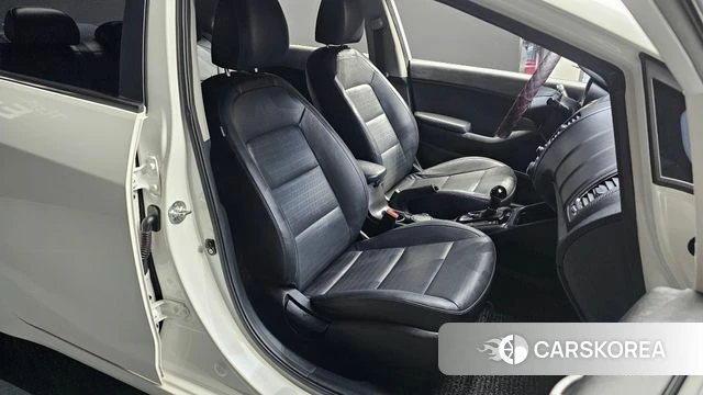Kia The New K3 2018 Белый из Кореи, фото 2