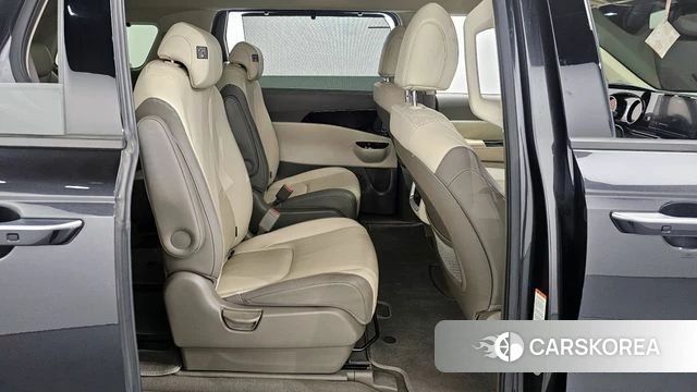Kia Carnival 4th generation 2021 Серый из Кореи, фото 2