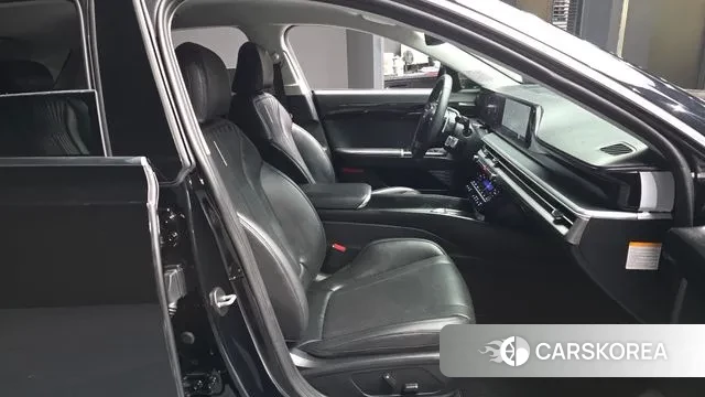 Hyundai Grandeur Hybrid (GN7) 2023 Черный из Кореи, фото 2