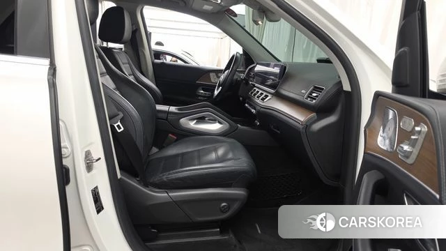 Mercedes-Benz GLE-Class W167 2019 Белый из Кореи, фото 2