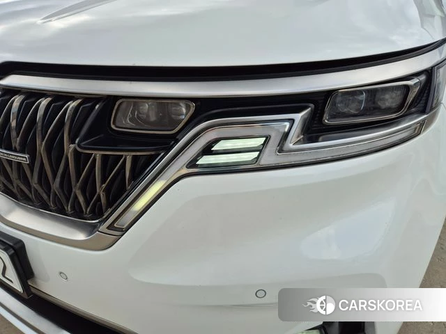 Kia Carnival 4th generation 2023 Белый из Кореи, фото 2
