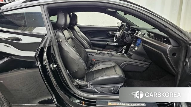 Ford Mustang 2019 Черный из Кореи, фото 2
