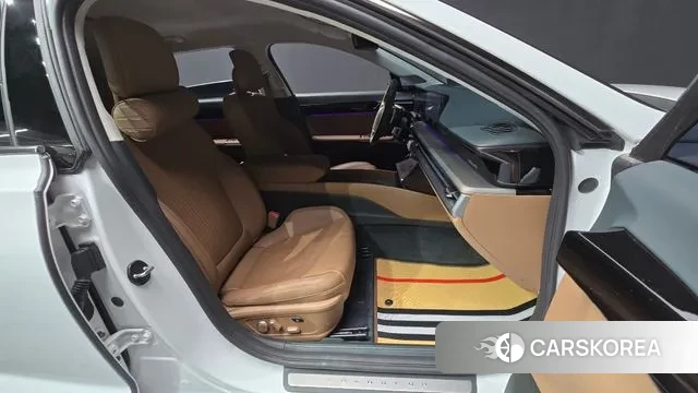 Hyundai Grandeur (GN7) 2023 Белый из Кореи, фото 2