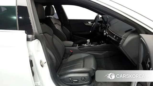 Audi A5 (F5) 2021 Белый из Кореи, фото 2