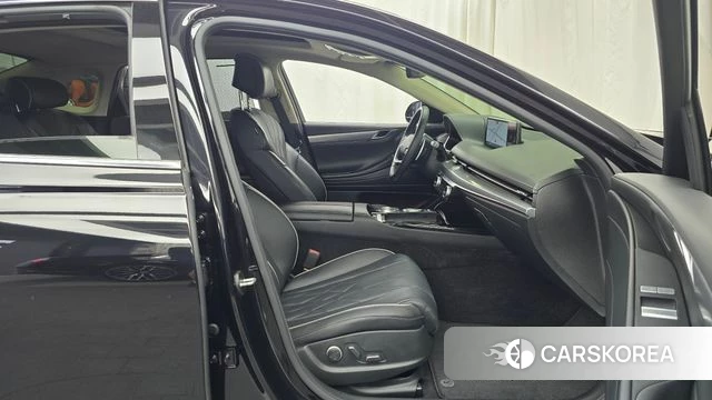 Genesis G80 (RG3) 2022 Черный из Кореи, фото 2