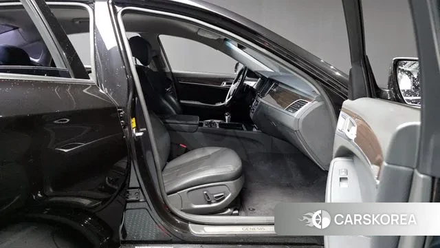 Genesis G80 2018 Черный из Кореи, фото 2