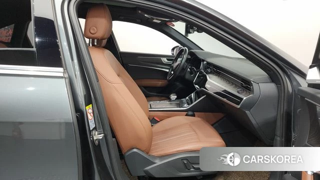 Audi A6 (C8) 2020 Серый из Кореи, фото 2