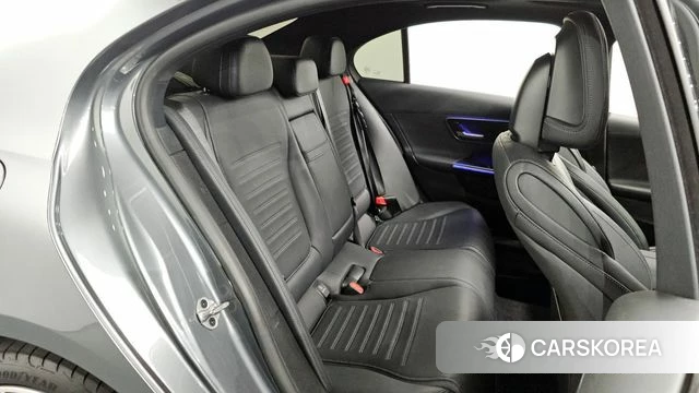 Mercedes-Benz C-Class W206 2022 Серый из Кореи, фото 2