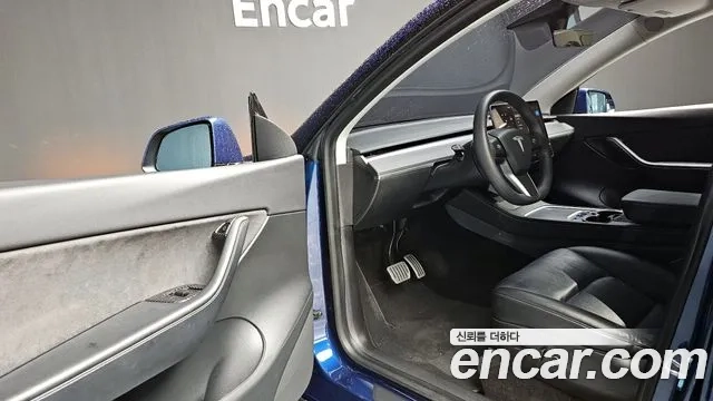 Tesla Model Y 2021 Синий из Кореи, фото 2