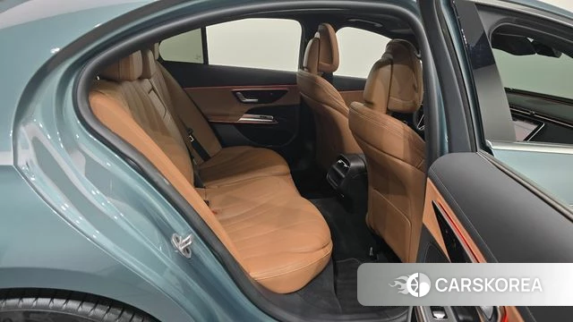 Mercedes-Benz E-Class W214 2025 Синий нефрит из Кореи, фото 2