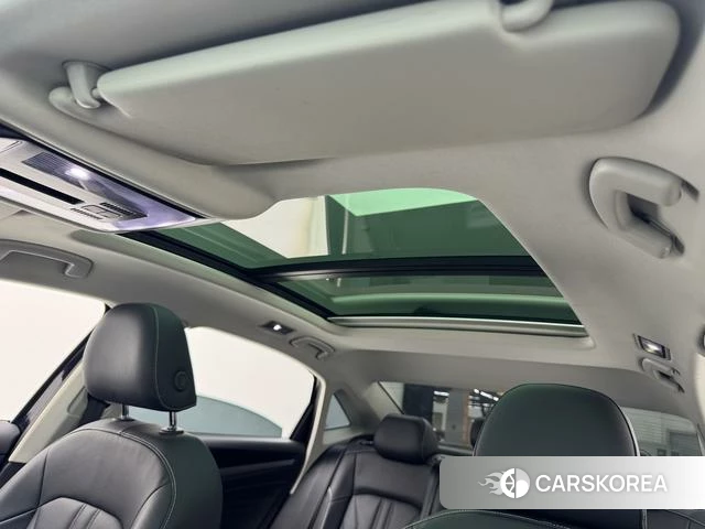 Volkswagen Passat 2023 Черный из Китая, фото 2