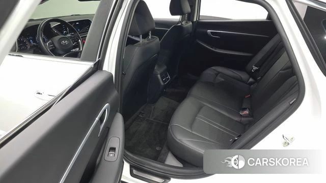 Hyundai Sonata (DN8) 2021 Белый из Кореи, фото 2