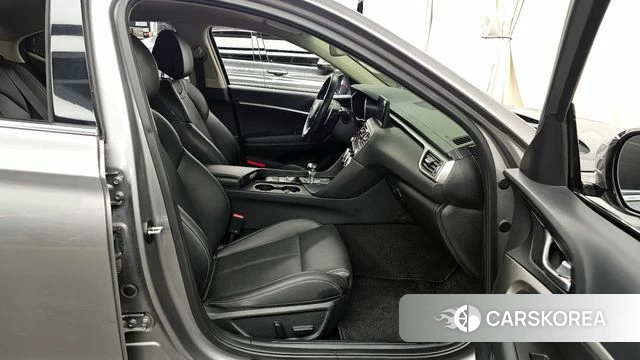 Genesis The New G70 2021 Серебристо-серый из Кореи, фото 2