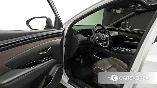 Hyundai Tucson Hybrid (NX4) 2021 Белый из Кореи, фото 2