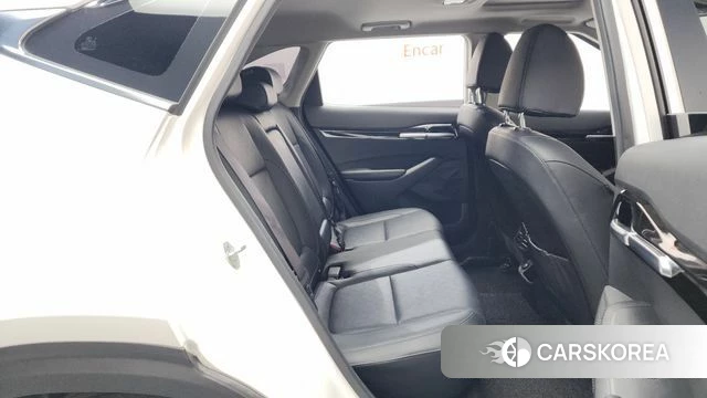Kia Seltos 2019 Белый из Кореи, фото 2