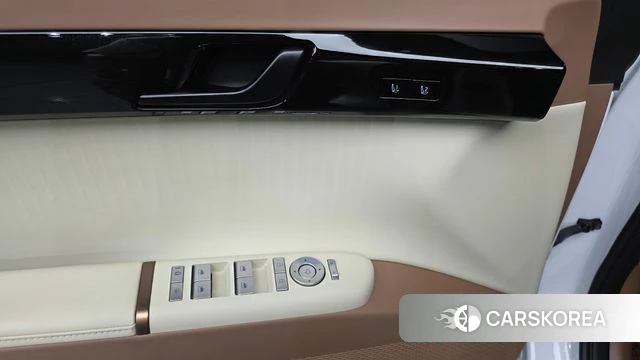 Hyundai Grandeur Hybrid (GN7) 2025 Белый из Кореи, фото 2