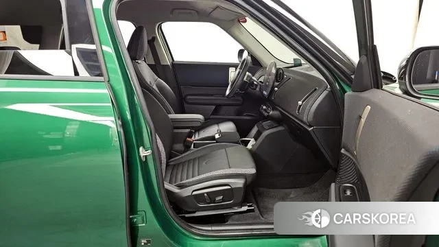 Mini Cooper S Countryman 2024 Зеленый из Кореи, фото 2