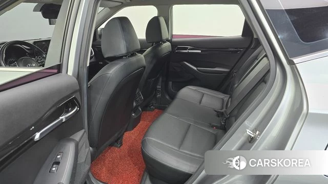 Kia Seltos 2019 Серебристо-серый из Кореи, фото 2