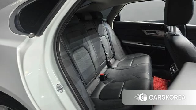 Jaguar XF (X260) 2018 Белый из Кореи, фото 2