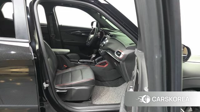Chevrolet (GM Daewoo) Trailblazer 2021 Черный из Кореи, фото 2