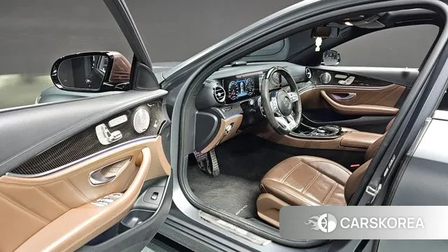 Mercedes-Benz E-Class W213 2019 Серый из Кореи, фото 2
