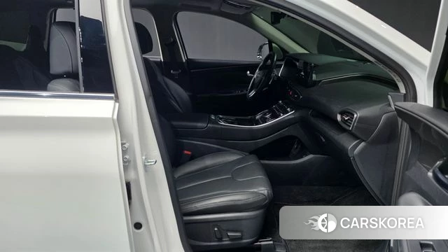 Hyundai The New Santa Fe 2022 Белый из Кореи, фото 2