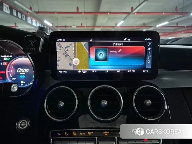 Mercedes-Benz C-Class W205 2020 Красный из Кореи, фото 2