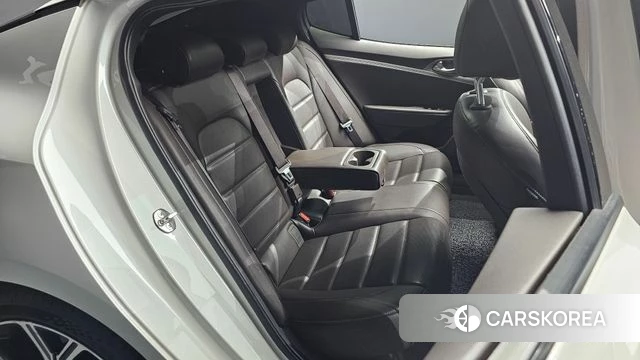 Kia Stinger 2018 Белый из Кореи, фото 2