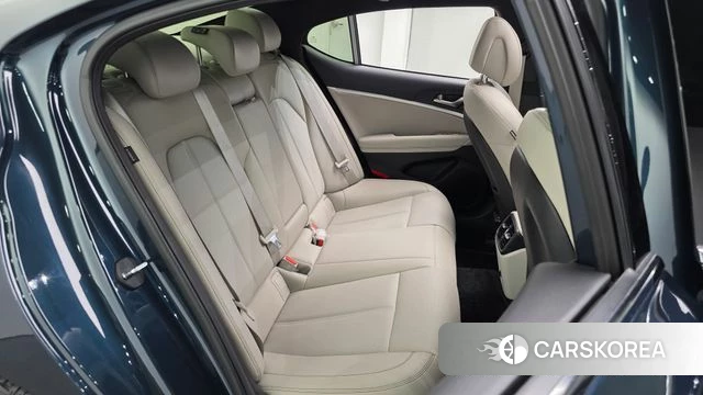 Genesis The New G70 2022 Синий из Кореи, фото 2