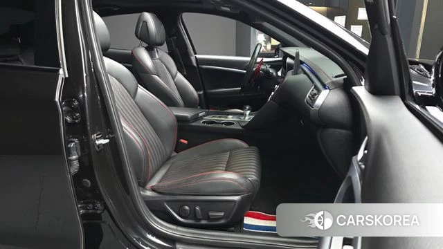 Genesis G70 2019 Черный из Кореи, фото 2