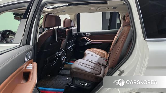 BMW X7 (G07) 2021 Белый из Кореи, фото 2