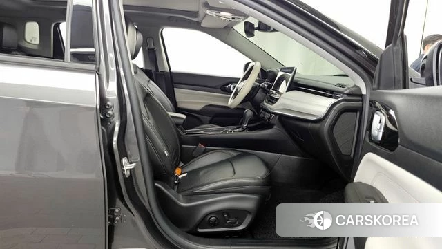 Jeep Compass 2nd Generation 2022 Серый из Кореи, фото 2