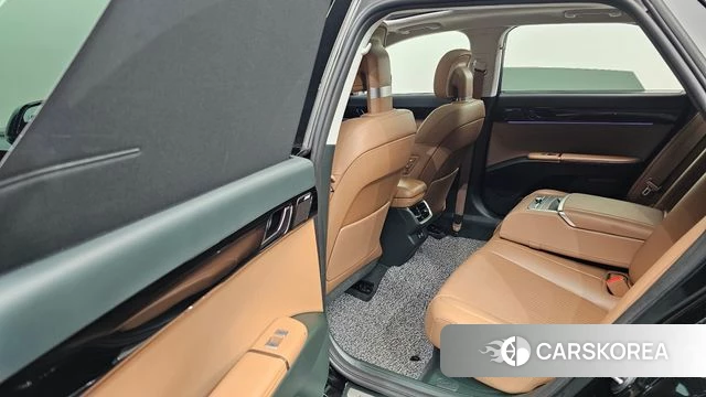 Hyundai Grandeur Hybrid (GN7) 2023 Черный из Кореи, фото 2